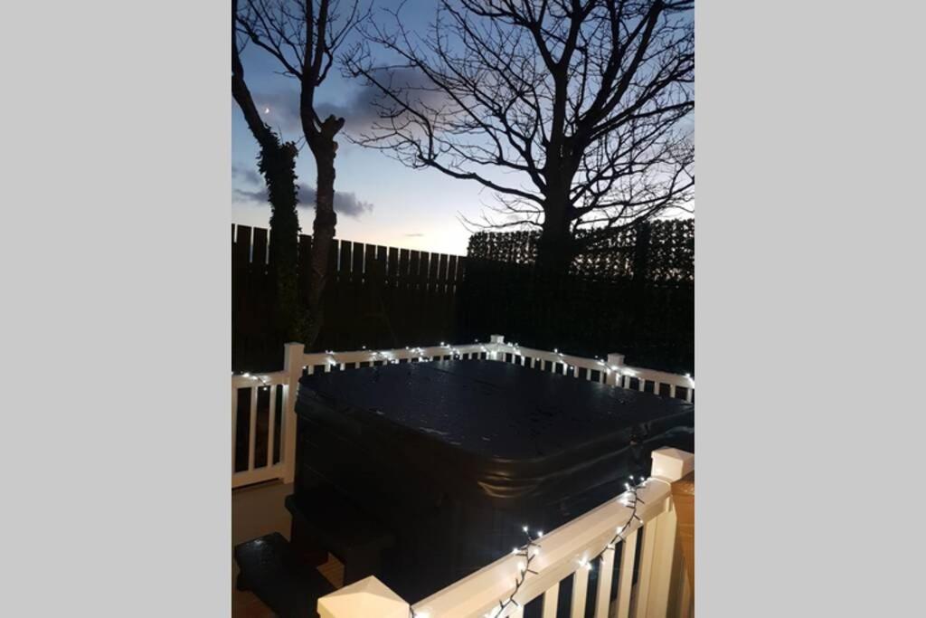 Hillingworth'S Hot Tub Retreat - St Cyrus Villa Garvock ภายนอก รูปภาพ