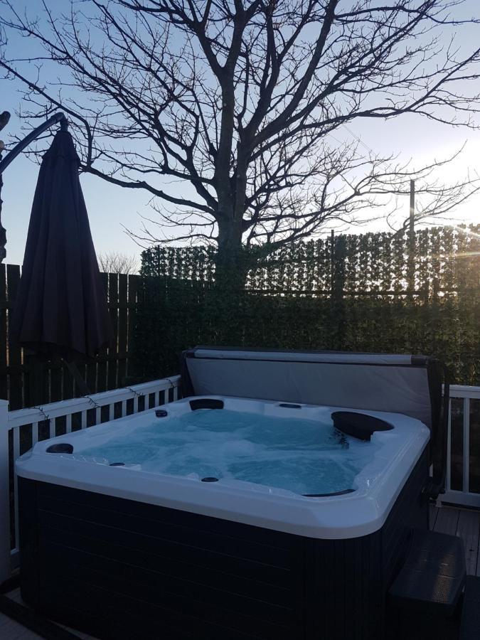 Hillingworth'S Hot Tub Retreat - St Cyrus Villa Garvock ภายนอก รูปภาพ