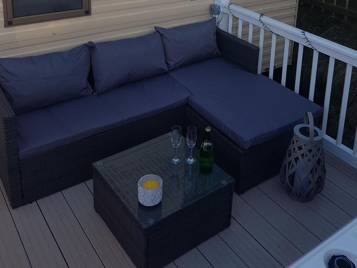 Hillingworth'S Hot Tub Retreat - St Cyrus Villa Garvock ภายนอก รูปภาพ